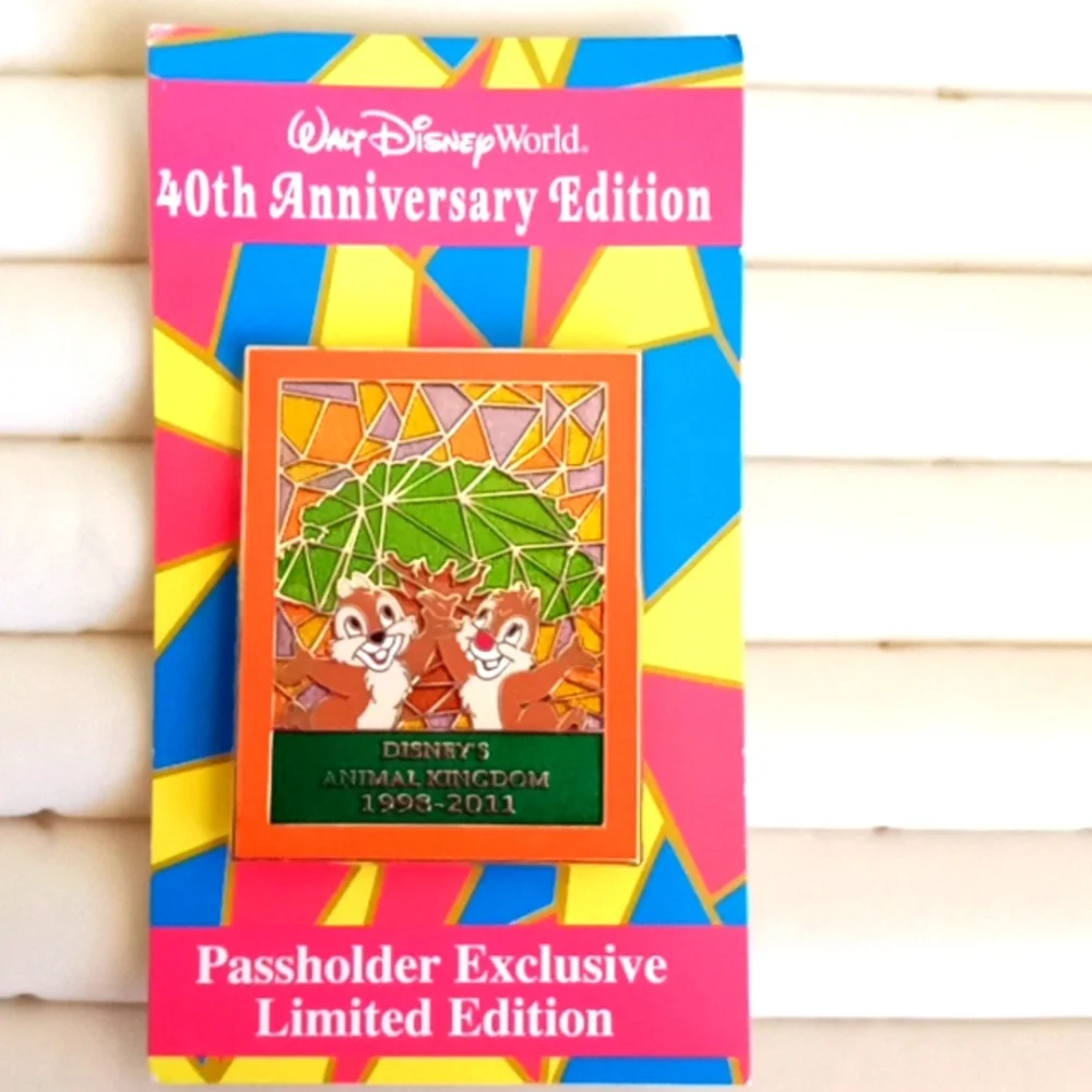 DISNEY'S ANIMAL KINGDOM 1998-2011 LE PASSHOLDER EXCLUSIVE PIN - Picture 5 of 6